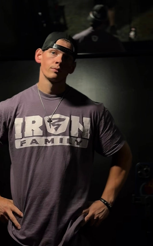 Iron Family | Oversize Pump Cover Tee